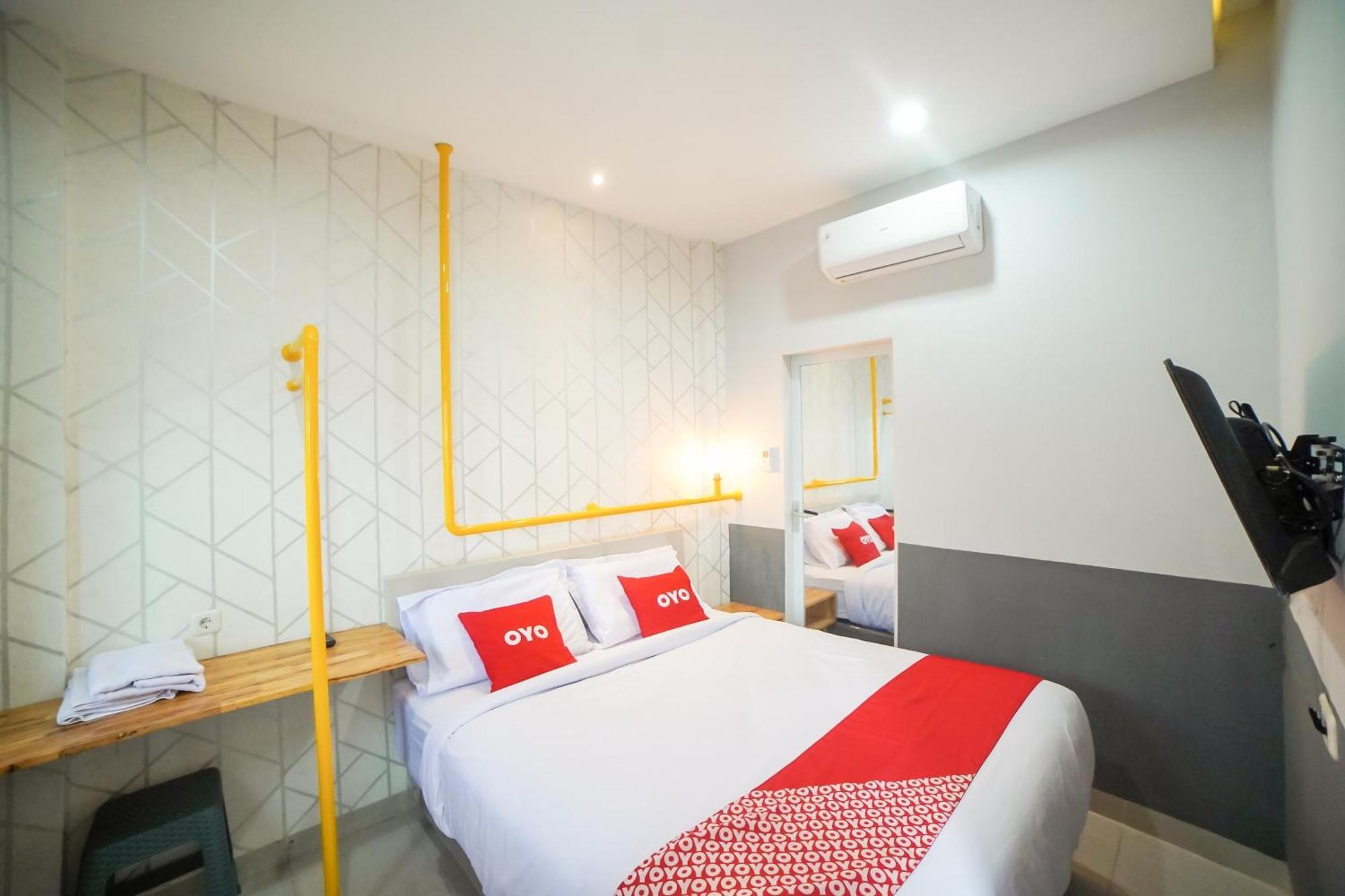 Capital O 90874 Millenium Inn 2 Medan Eksteriør bilde